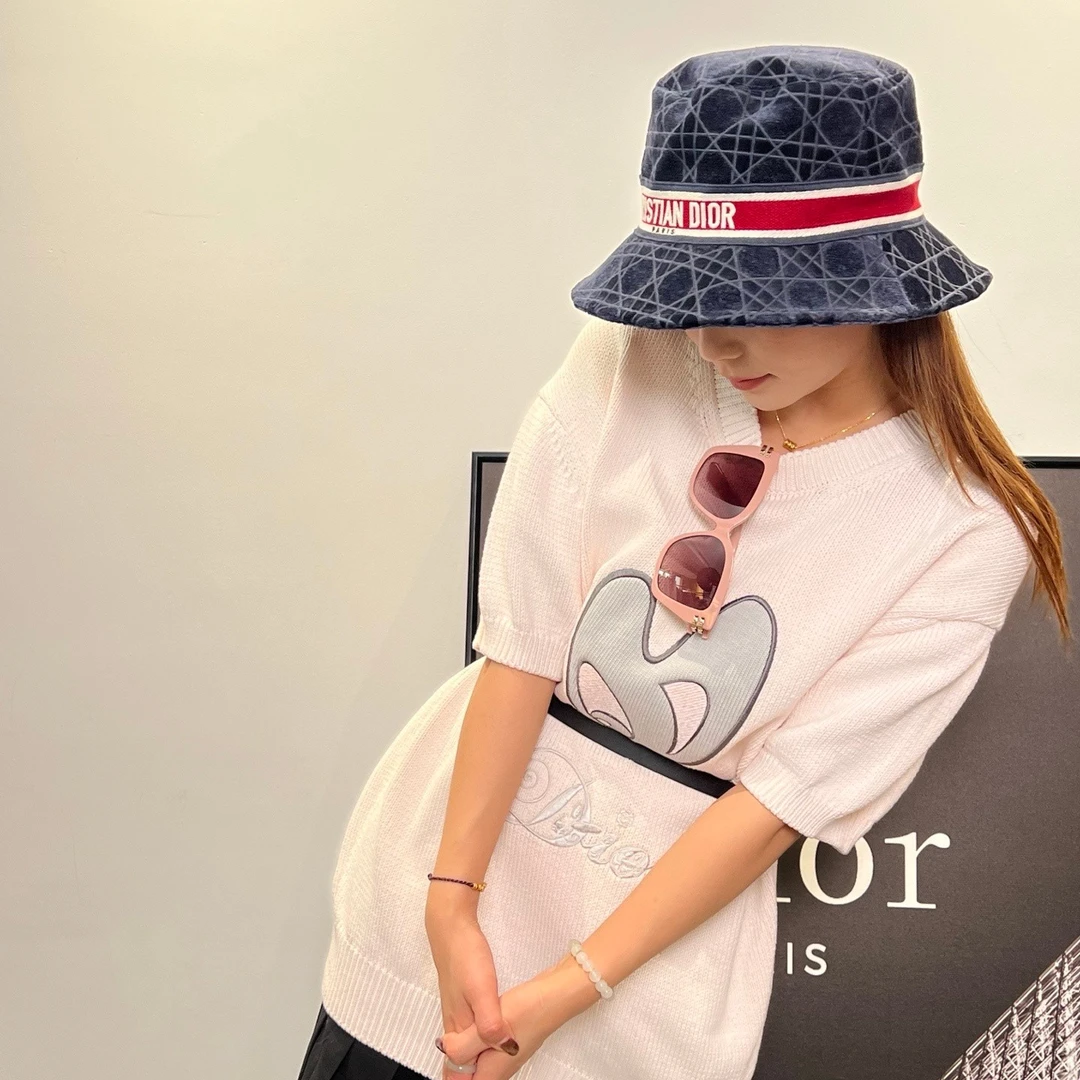 未使用 DIOR/迪奥 圆领休闲针织T恤114262