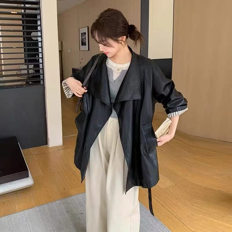 X33A39-实拍条纹拼接黑色皮衣外套女秋季新款慵懒风休闲夹克爆款