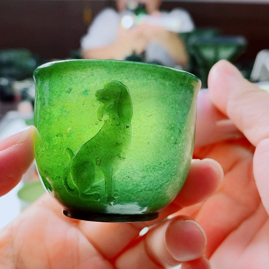 未镶嵌和田玉（青玉）摆件