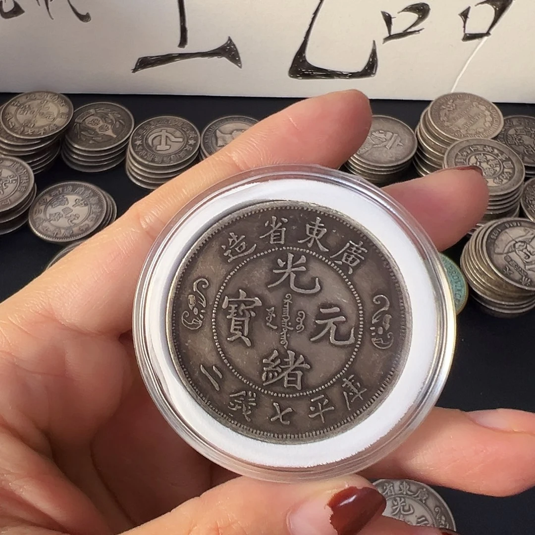 金属复古风格摆件