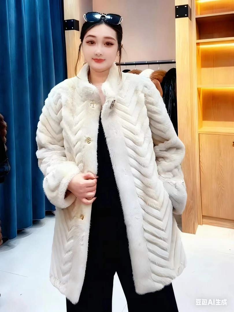 1 斜纹立领时尚皮草外套 A19