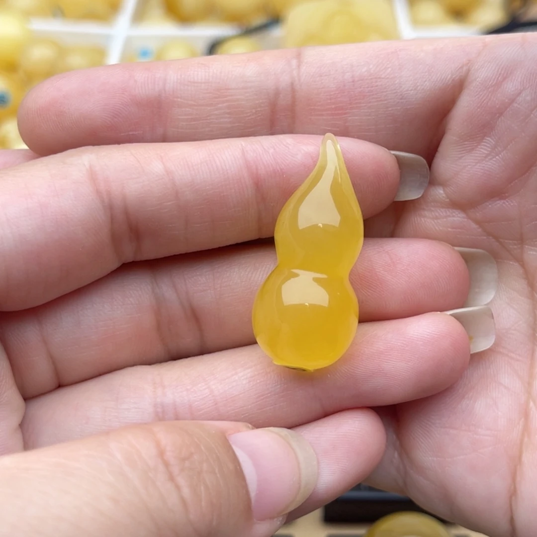 裸石琥珀未镶嵌蜜蜡葫芦梦