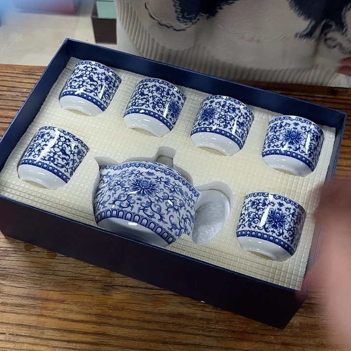孤品茶具等。
