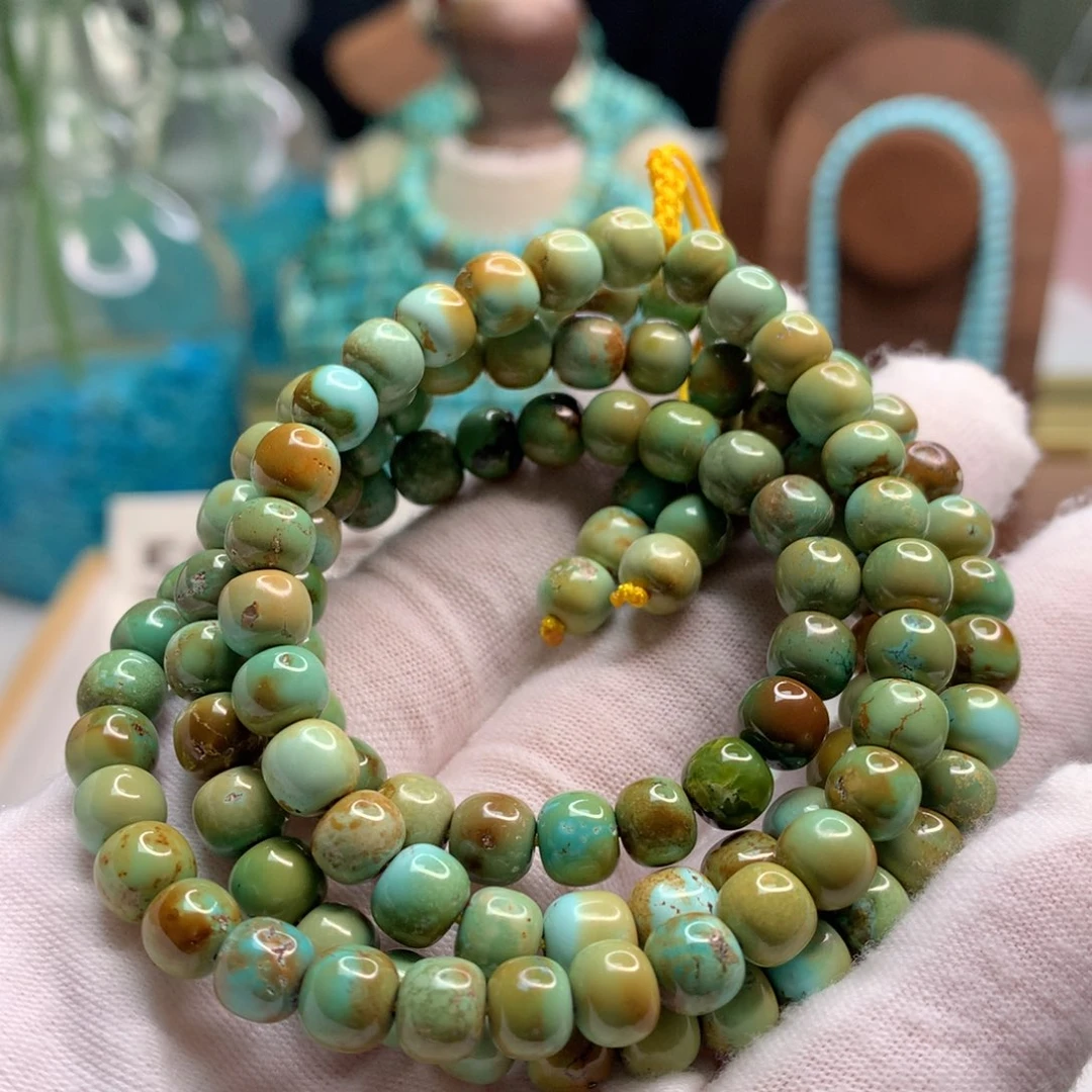 绿松石未镶嵌饰品