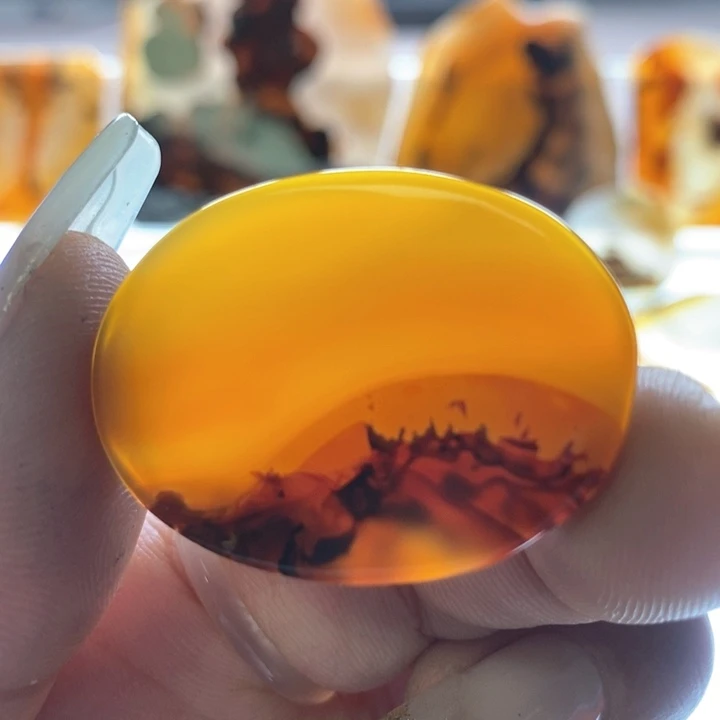 玛瑙/玉髓颈饰未镶嵌澳****店