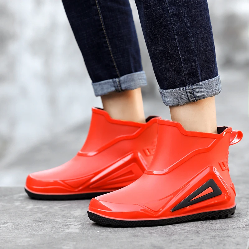 新款时尚雨鞋男防滑短筒厚底户外钓鱼耐磨雨靴厨房鞋潮流轻便水鞋