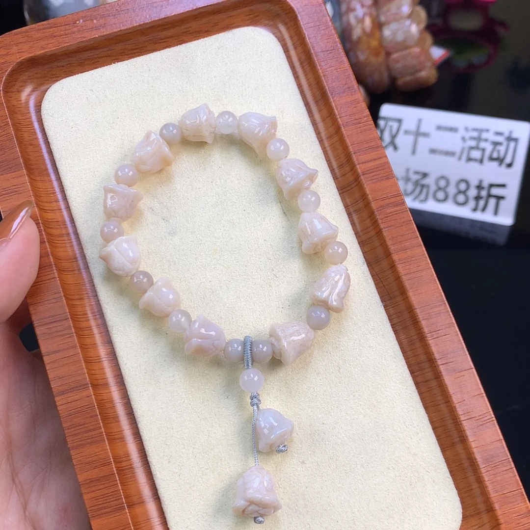 【闪购商品】颈饰未镶嵌硅化珊瑚（珊瑚玉）开播福利玫瑰花3号