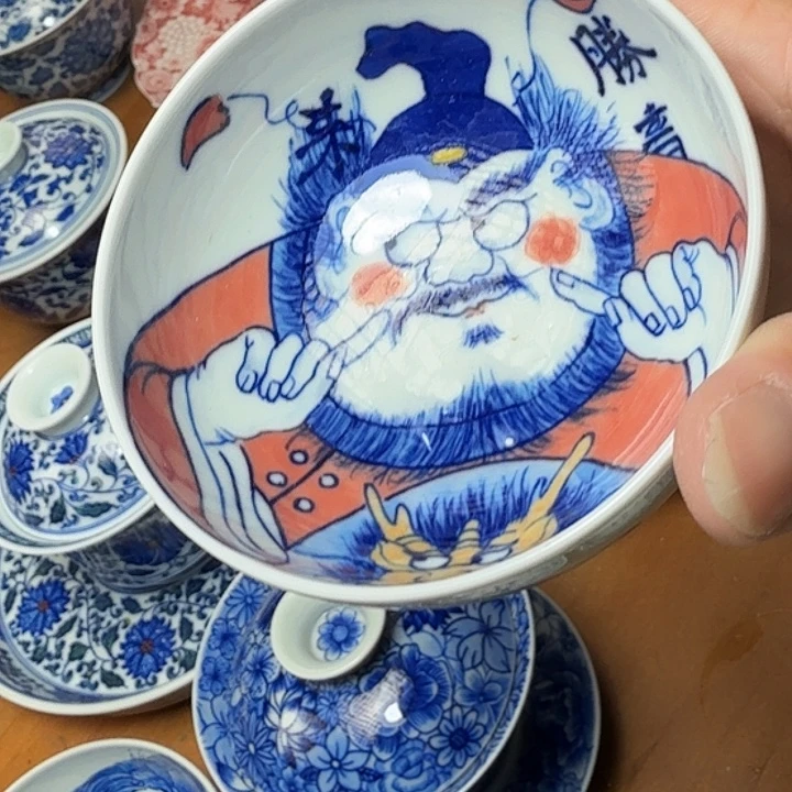 手绘微瑕福利款普洱杯