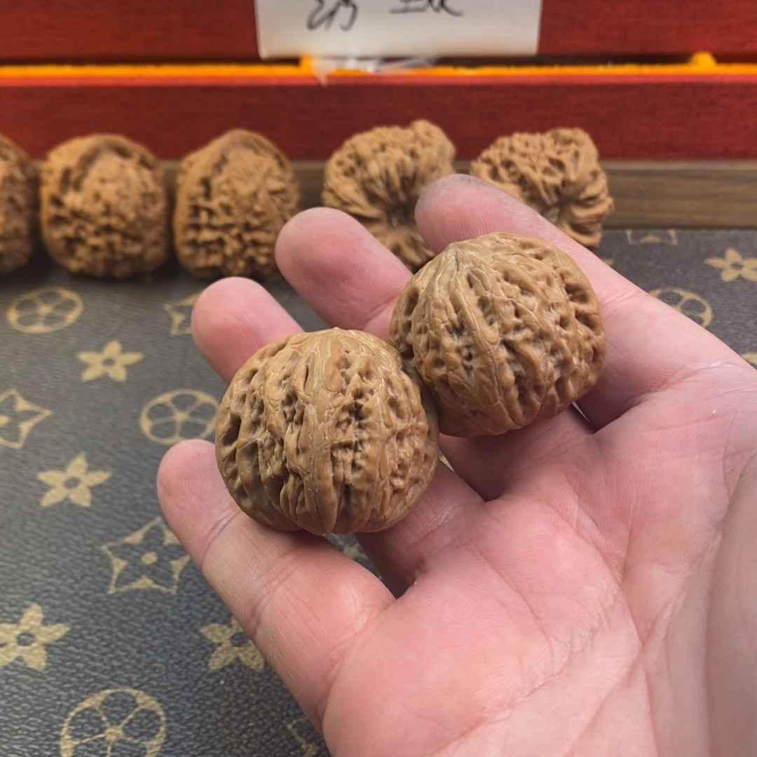 文玩核桃吊坠文玩核桃
