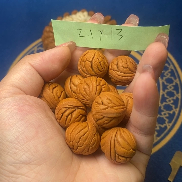 桃核吊坠陕西秦岭龙纹桃核