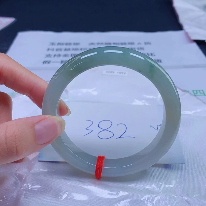 翡翠未镶嵌手镯58圈口