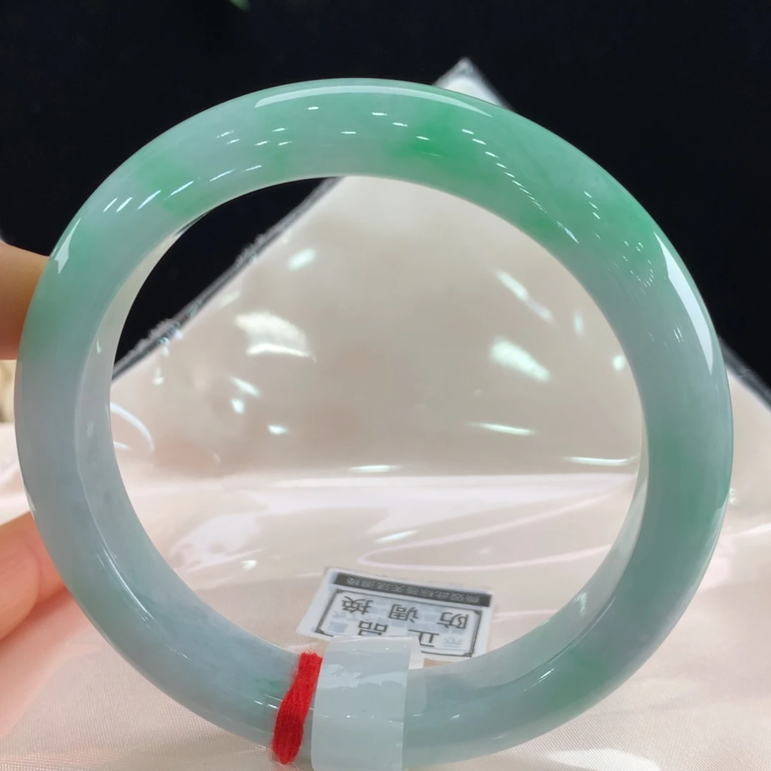 翡翠手镯未镶嵌111-2029