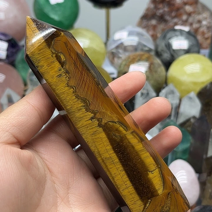 未镶嵌珠宝半成品水晶296克黄虎晶柱
