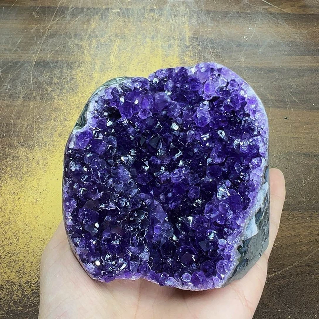 紫晶摆件未镶嵌晶体