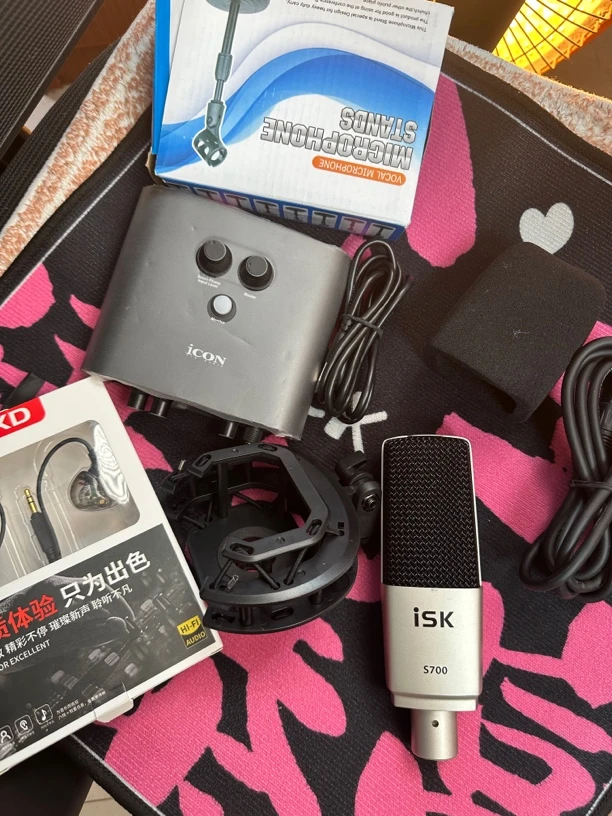 9新 icon/艾肯 艾肯五代小卡和isk话筒送配件