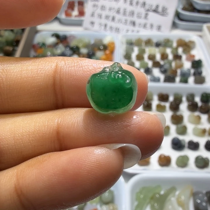 和田玉未镶嵌珠宝奇石