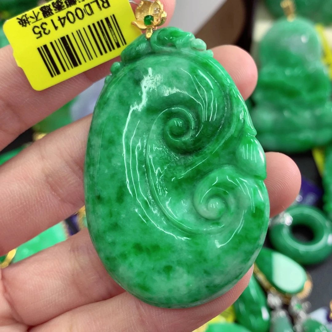 鑫***莉翡翠18K金镶嵌吊坠(不含链)