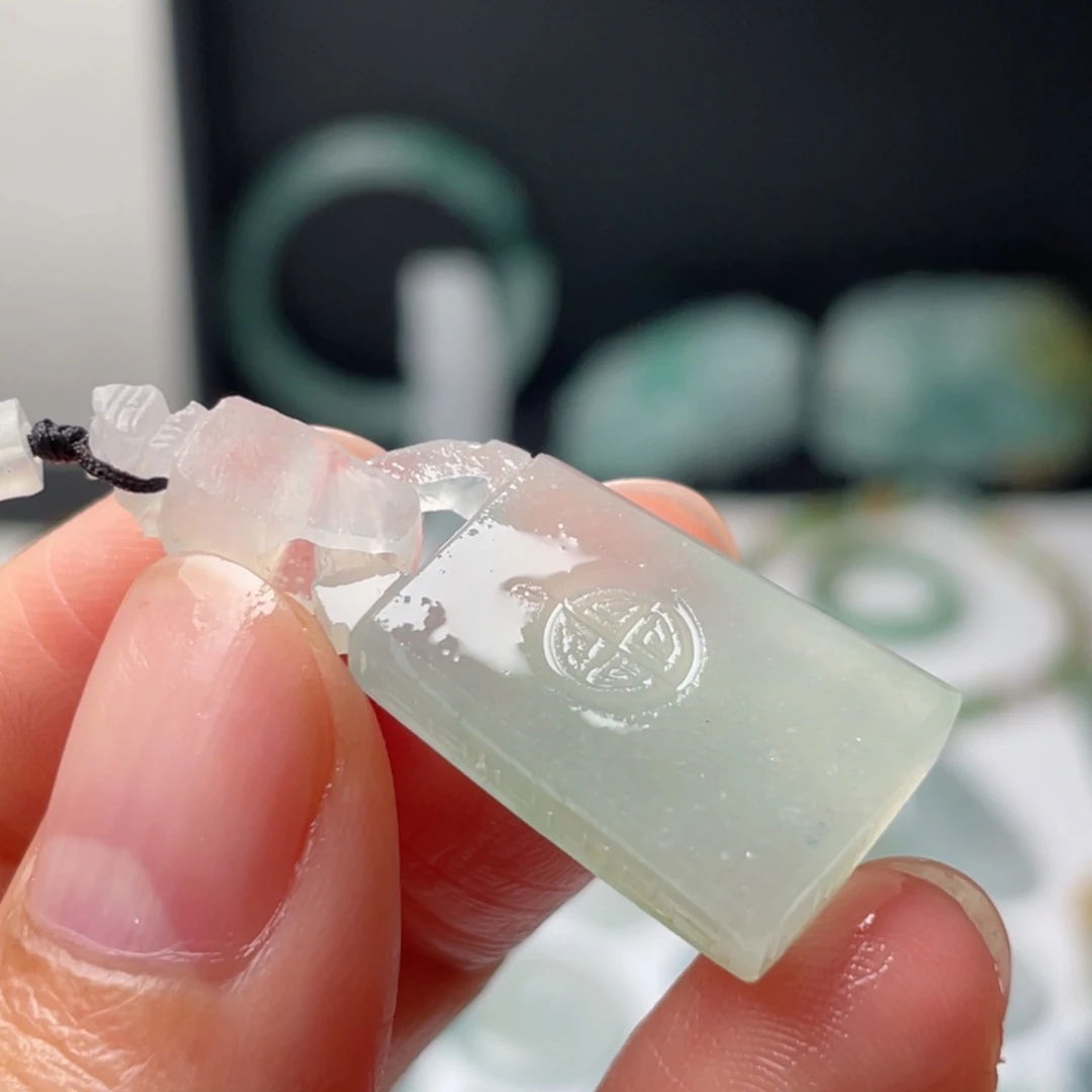 定制翡翠未镶嵌天然翡翠