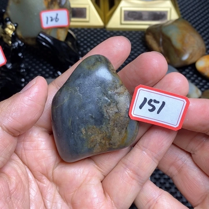 未镶嵌和田玉把件151