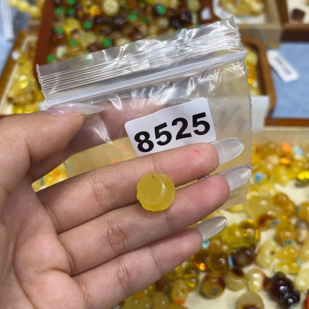 琥珀珠宝奇石未镶嵌茅****板