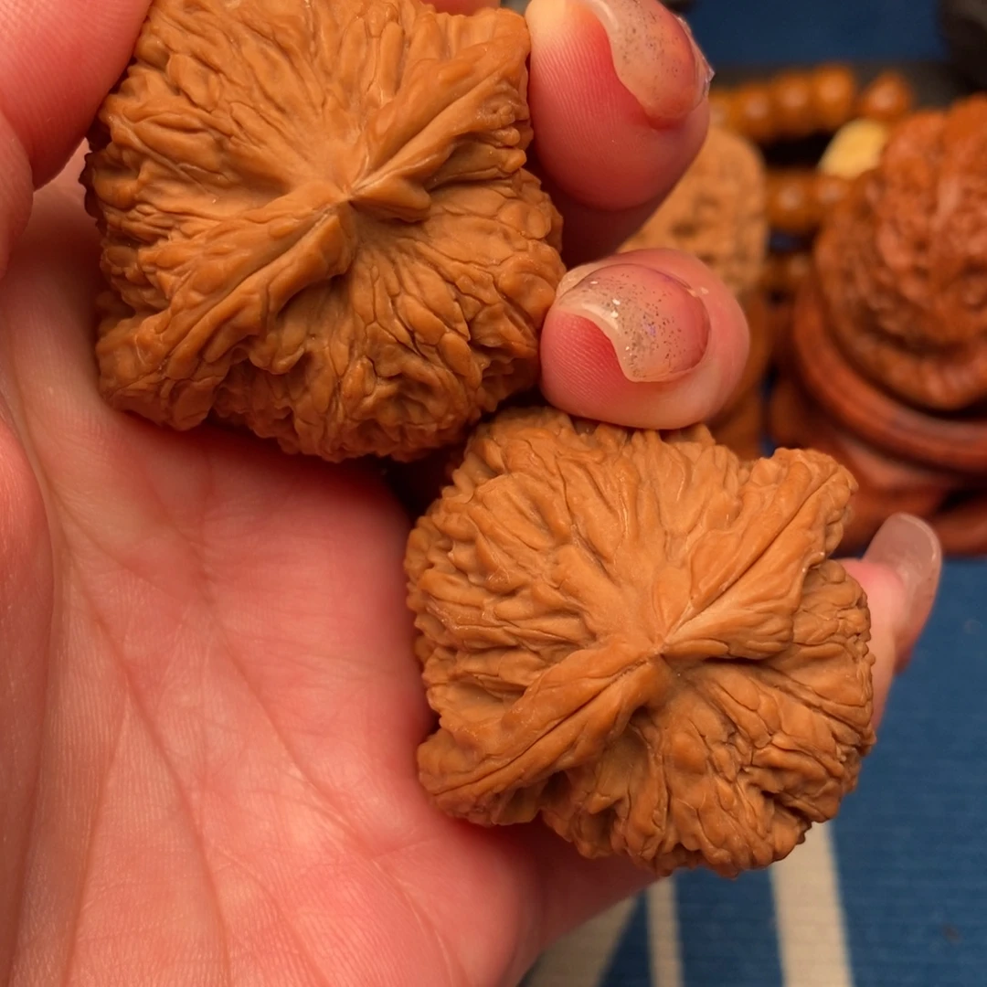 吊坠文玩核桃南疆