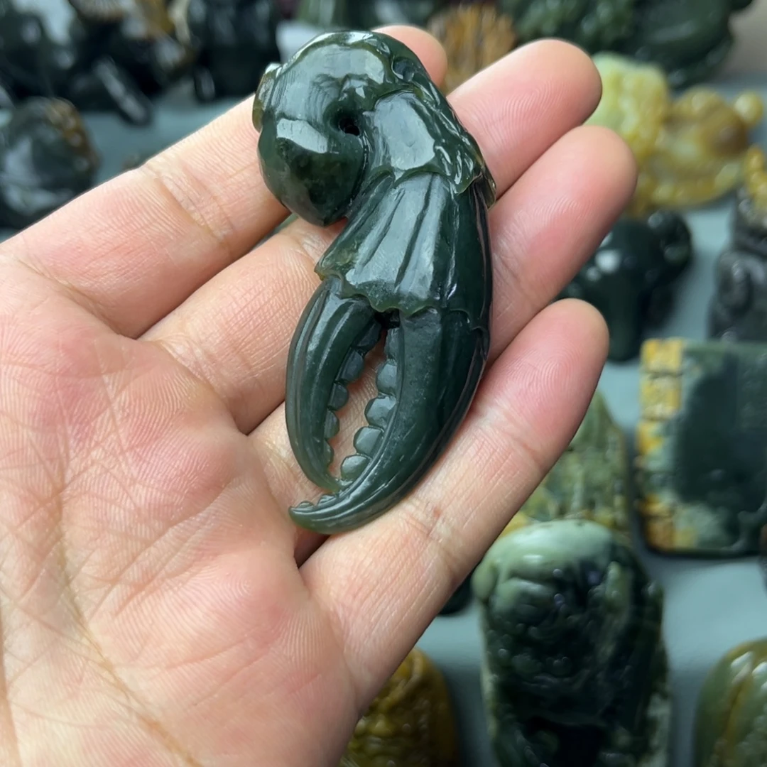 岫岩河磨玉（透闪石质玉）未镶嵌把件