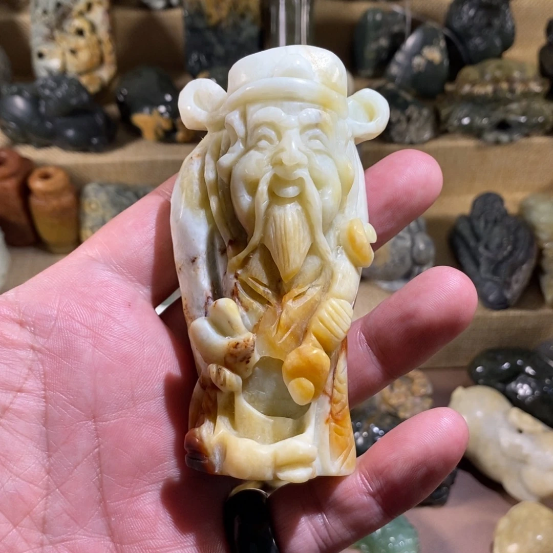 未镶嵌透闪石质玉挂件