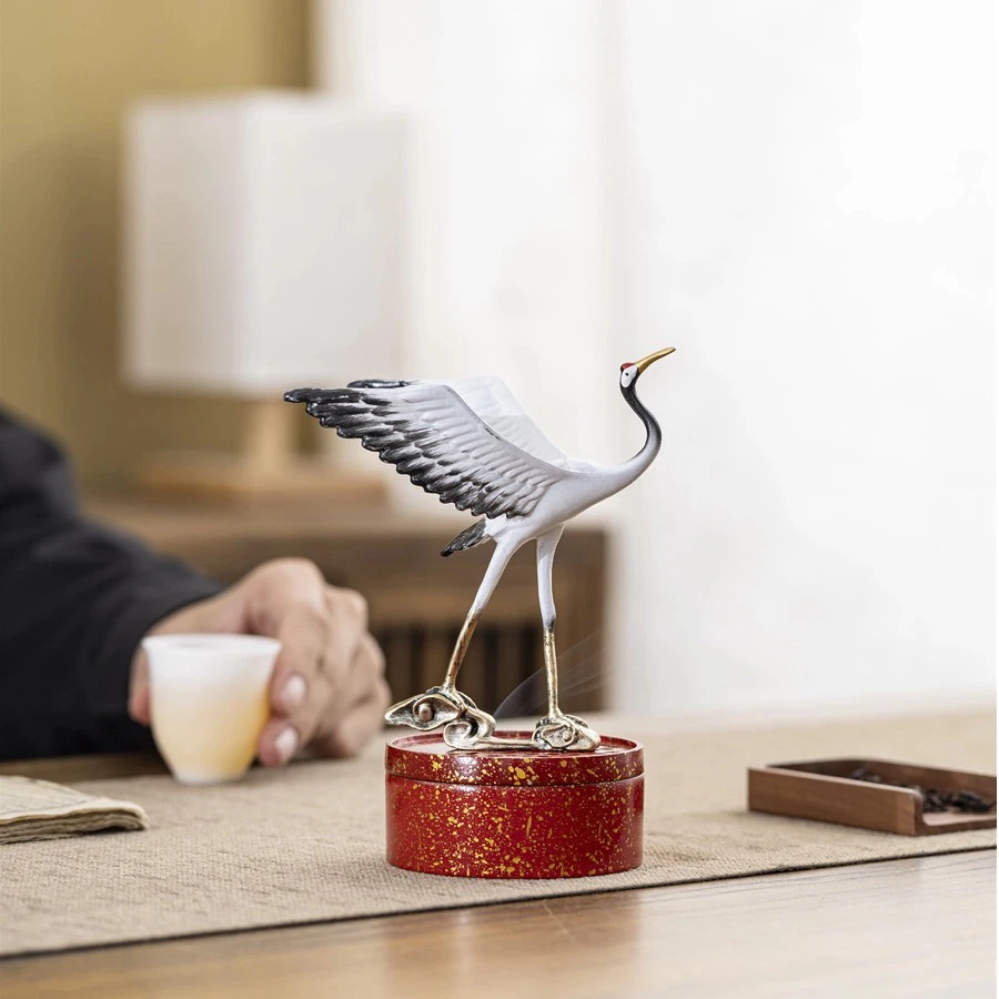展翅翱翔白鹤亮翅沉香盘香炉仙鹤摆件香炉家用室内香薰炉熏香炉