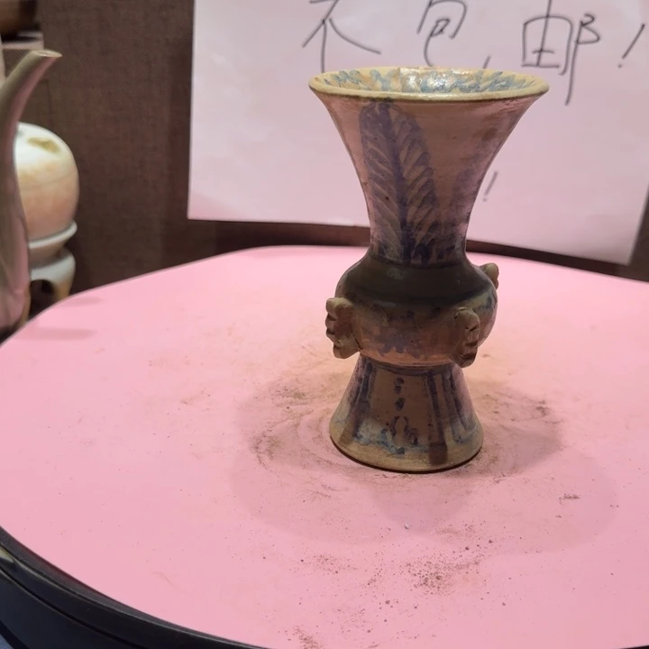 陶其他漂亮的小瓷器