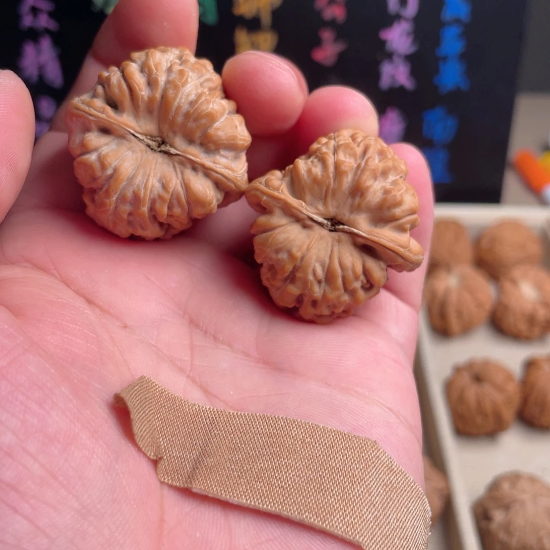 ヽ***！把件文玩核桃金字塔
