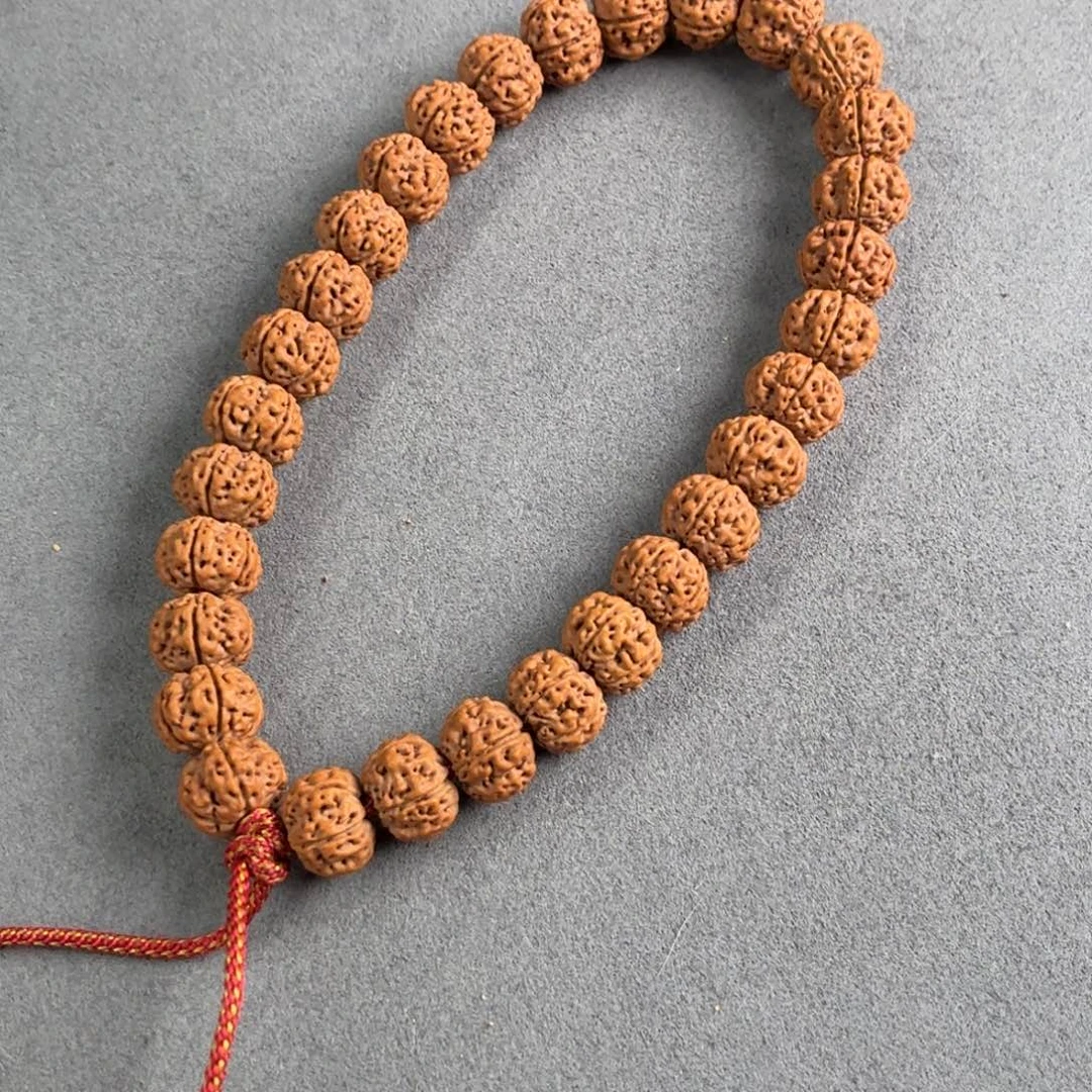 金刚菩提吊坠凹底梅花