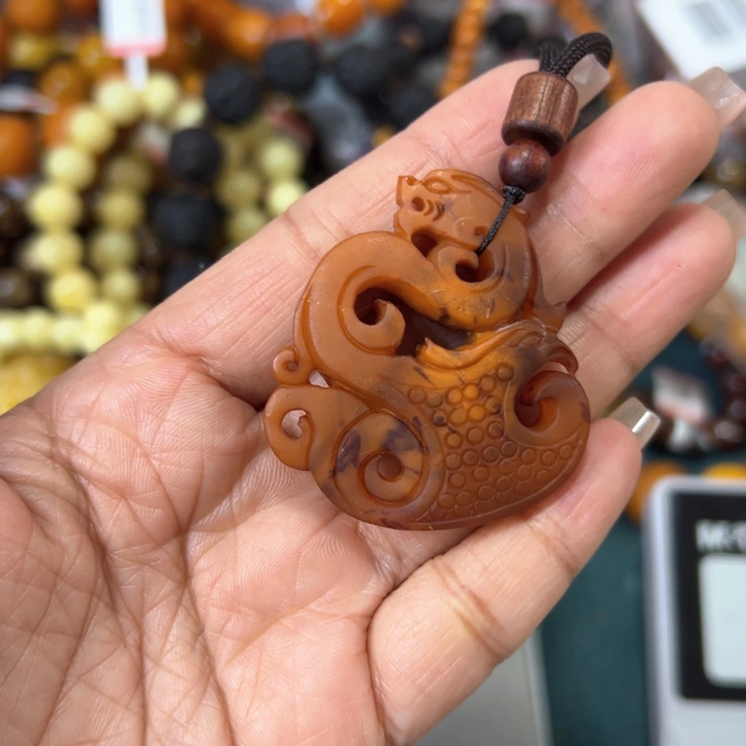 琥珀珠宝奇石未镶嵌748