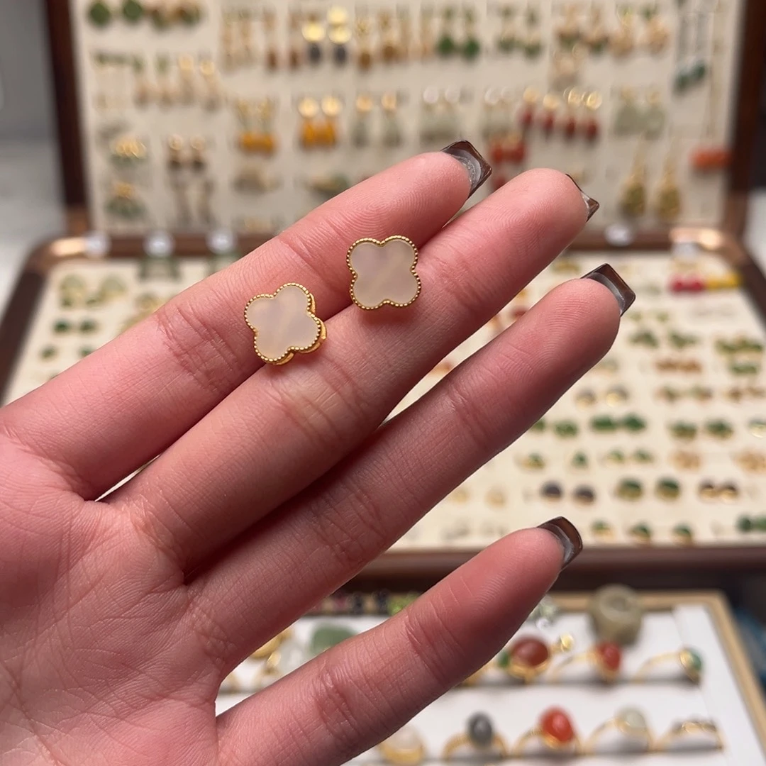 和田玉银S925镀金镶嵌耳坠