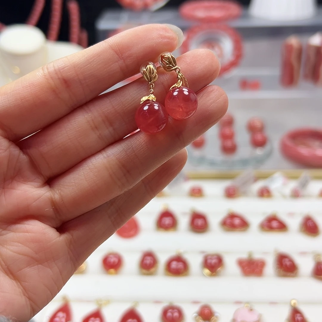 菱锰矿（红纹石）18K金镶嵌耳钉