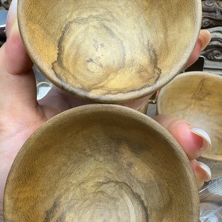 大叶紫檀（黑酸枝木类）