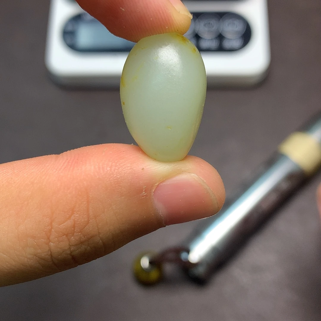 和田玉（糖玉）未镶嵌挂件