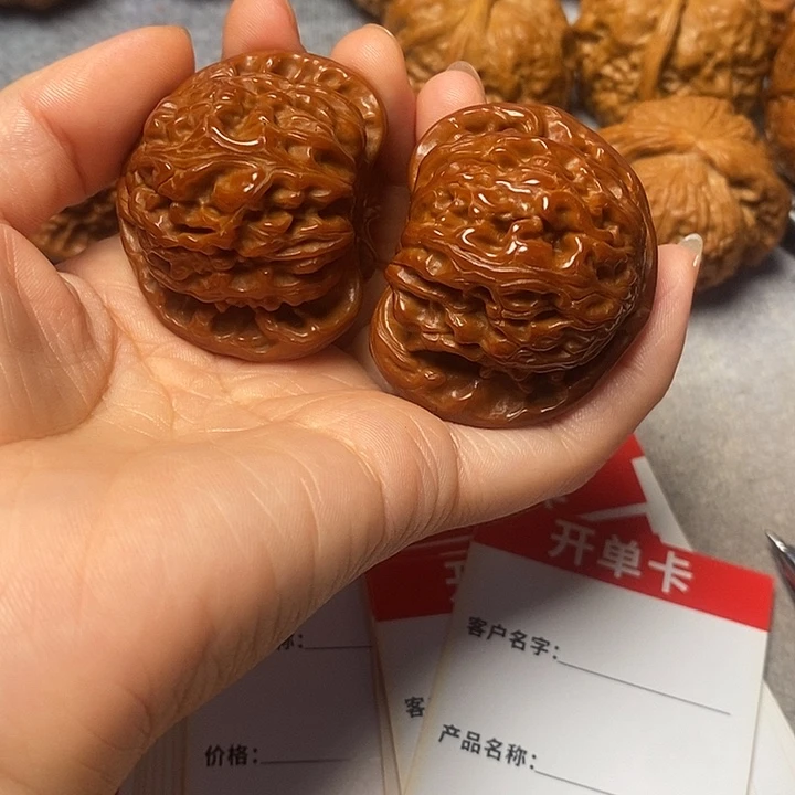 吊坠文玩核桃白狮