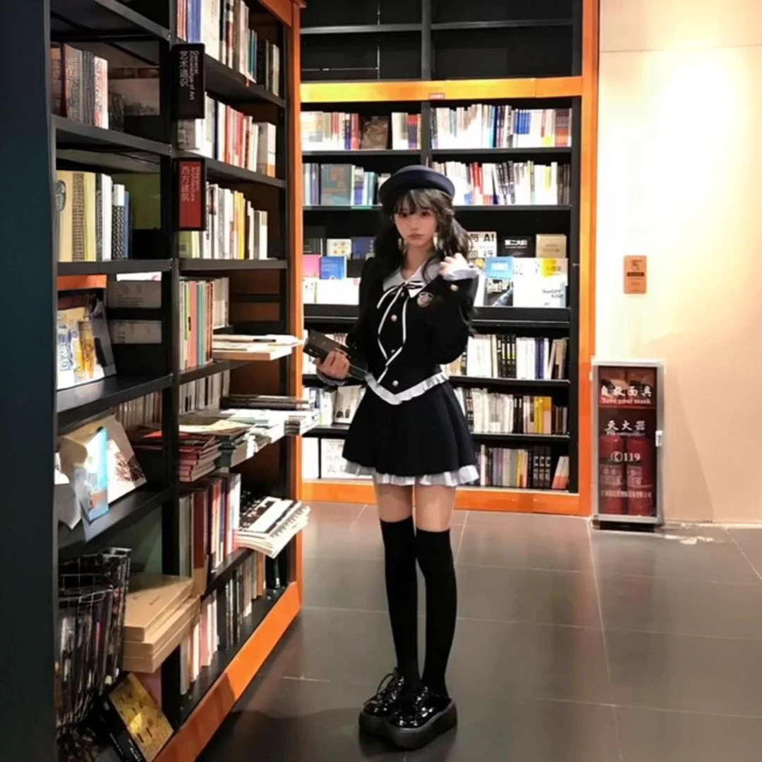 法式复古拼接假两件长袖连衣裙女秋冬款高级感学院风显瘦百搭短裙