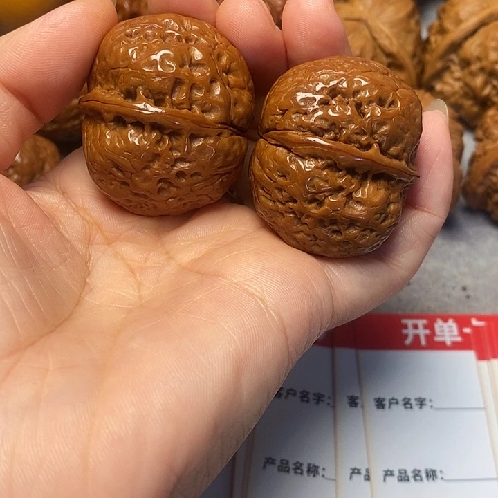 吊坠文玩核桃铁核桃