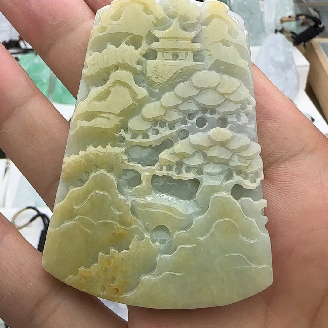 翡翠未镶嵌颈饰翡翠