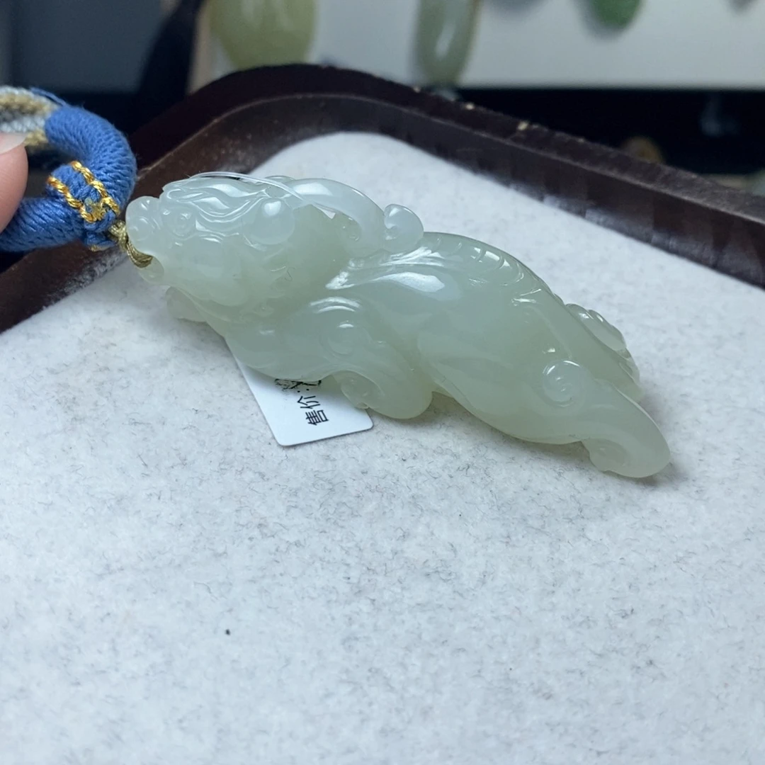 和田玉未镶嵌颈饰50