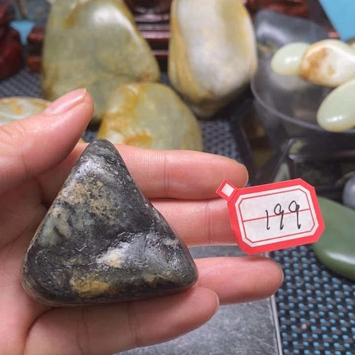 未镶嵌和田玉把件199