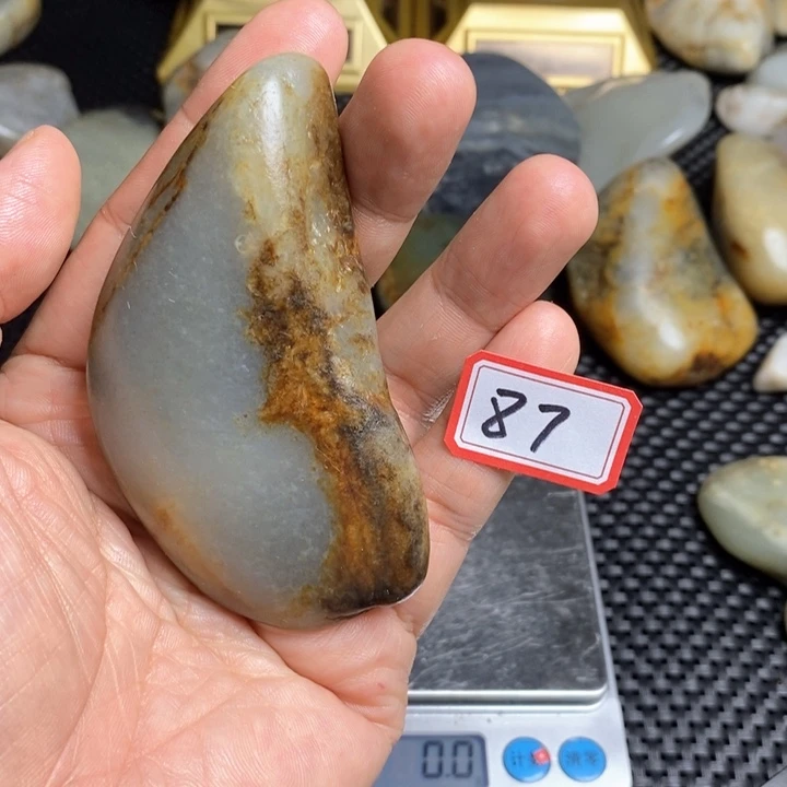 未镶嵌和田玉把件青****287