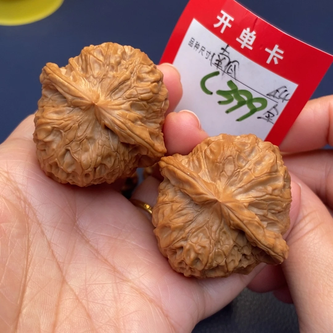 文玩核桃吊坠文玩核桃