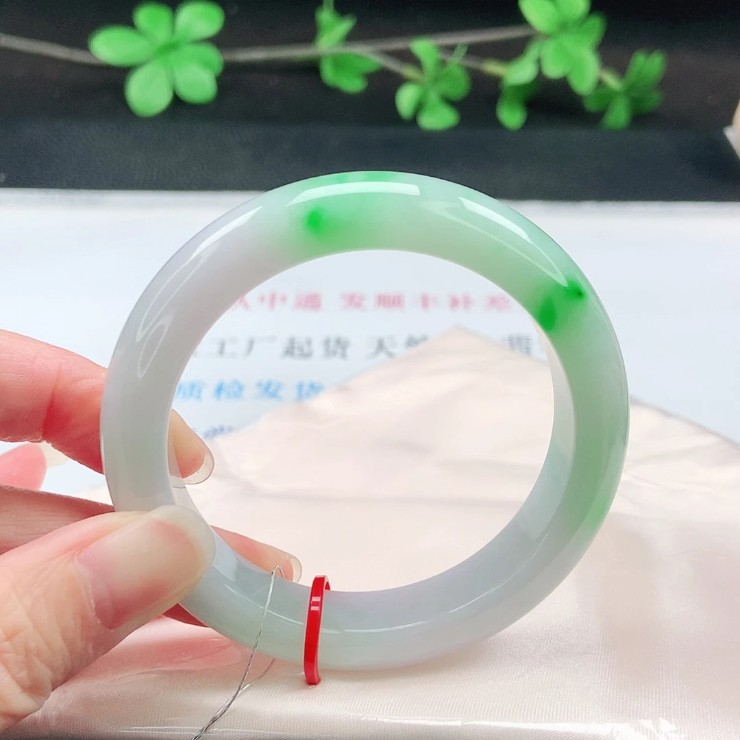 翡翠未镶嵌手镯53圈
