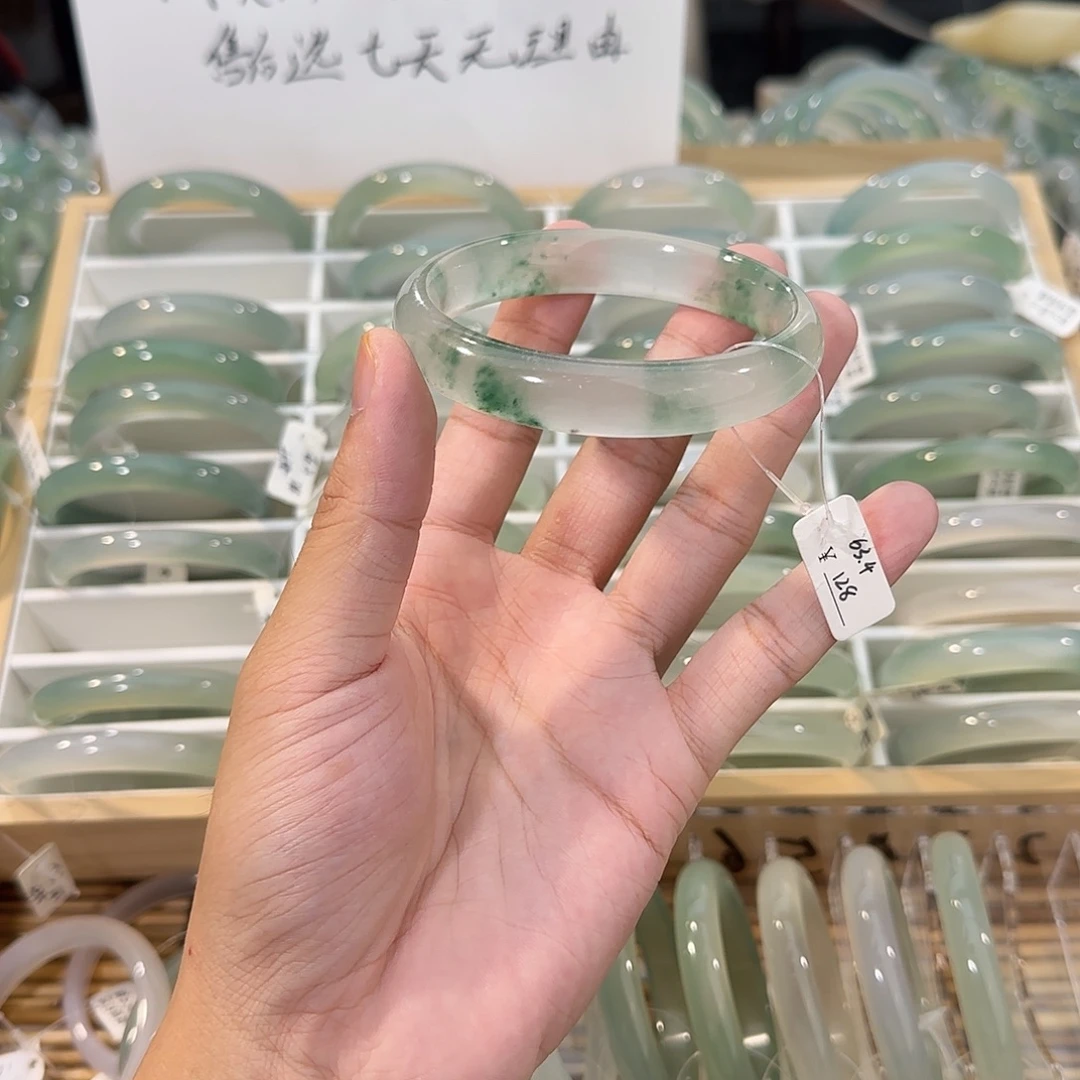 手镯玛瑙/玉髓未镶嵌圈口63.4