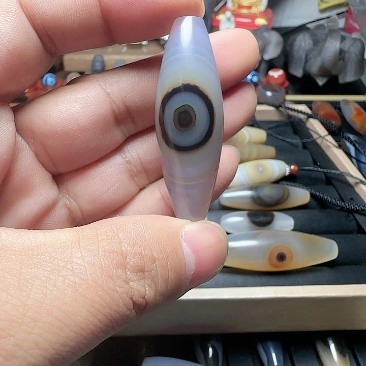 玛瑙/玉髓颈饰未镶嵌山**夫