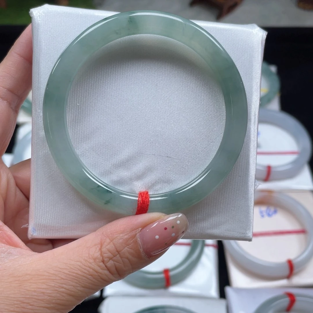 翡翠手镯未镶嵌缅甸翡翠手镯55