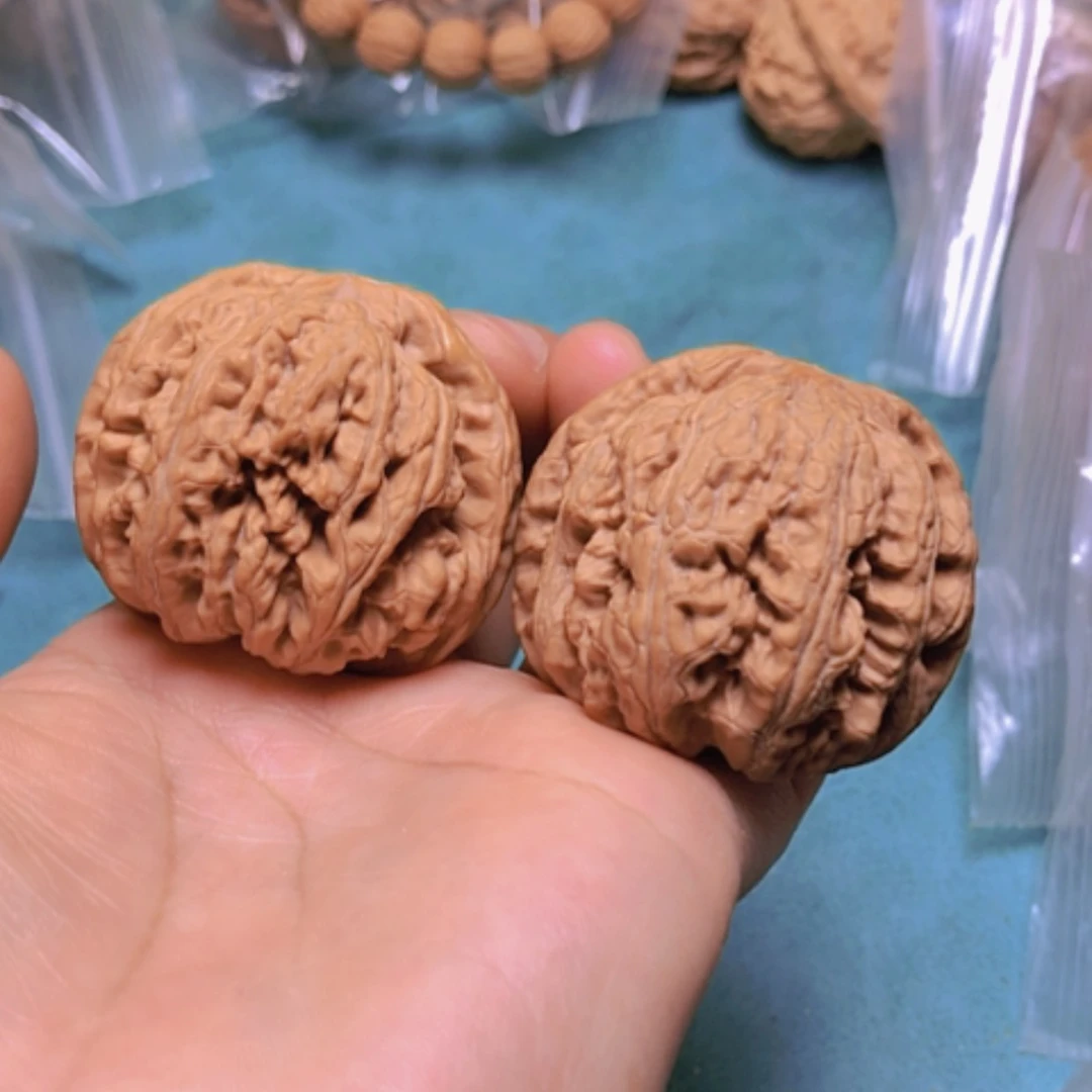 【闪购商品】核桃摆件43粗筋修尖