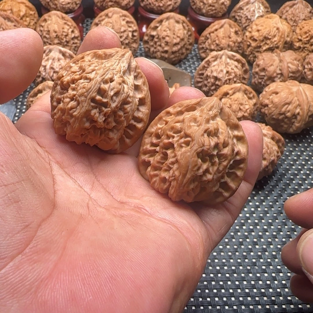 文玩核桃吊坠全品火焰马蹄41